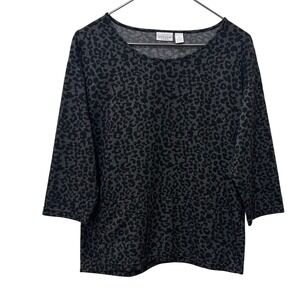 Weekends by Chico's size 1 medium black gray Print 3/4 Sleeve Top